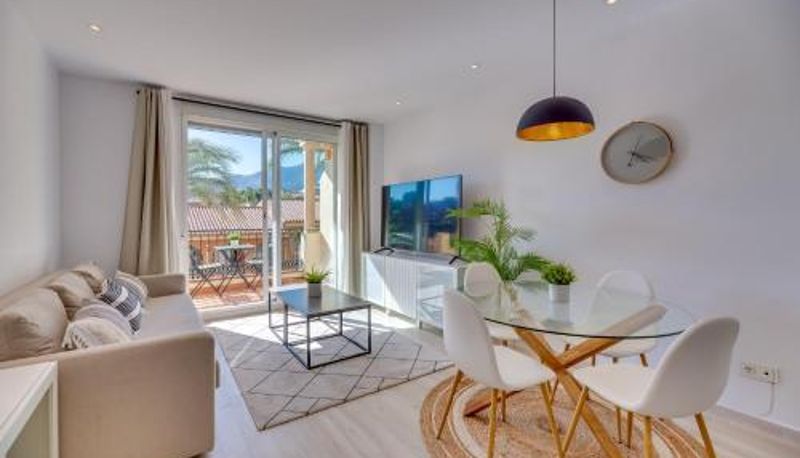 Bilgi - VB Palm Avenue 1BDR Apt