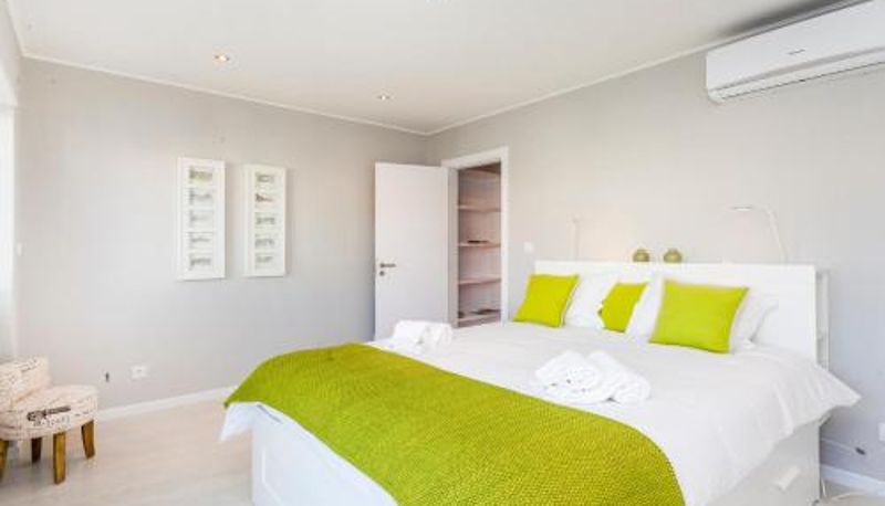 Zimmer - Bright Visconde Apartment
