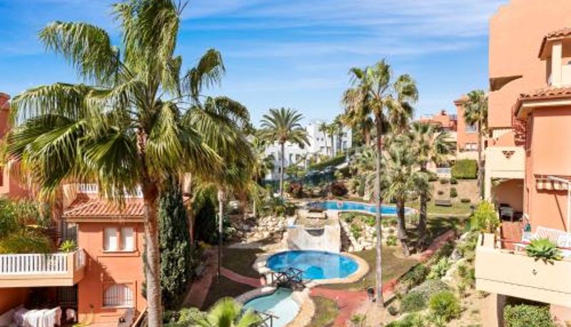 Standardzimmer - Reserva De Marbella apt by Costarentals - Ref M43