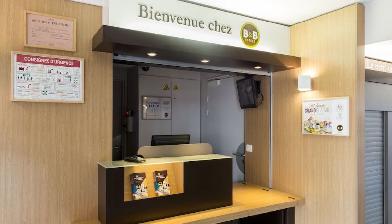 Recepción - B&B HOTEL Nantes Parc Expos La Chapelle