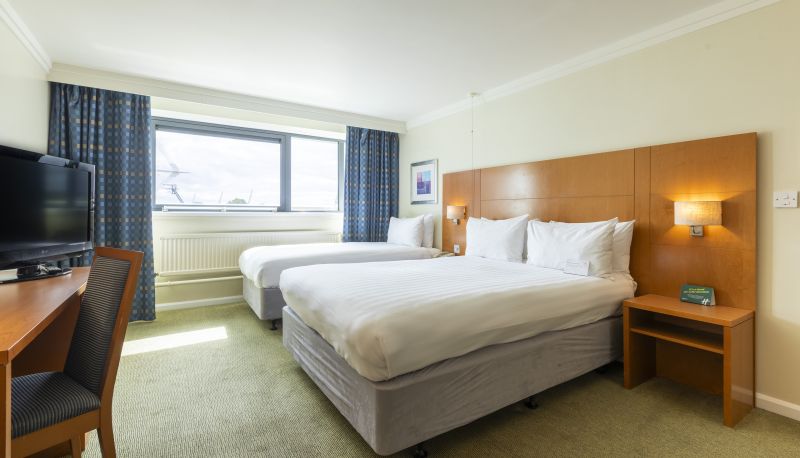 Pokój - Holiday Inn CARDIFF CITY CENTRE by IHG