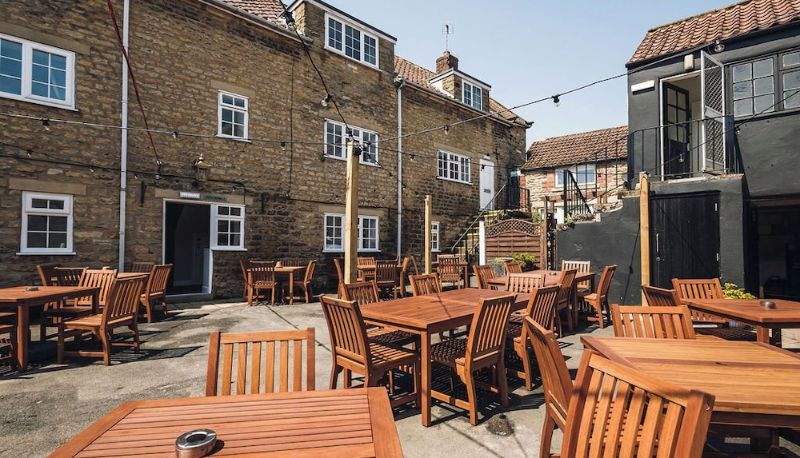 Garden - The George and Dragon Hotel