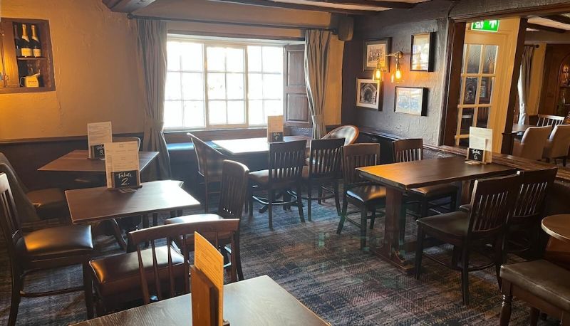 Restaurant - The George and Dragon Hotel