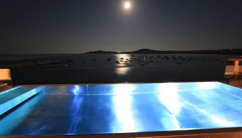 Piscina - Hotel Le Pinarello