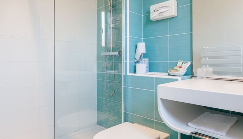 Cuarto de baño - Hôtel Le Provençal