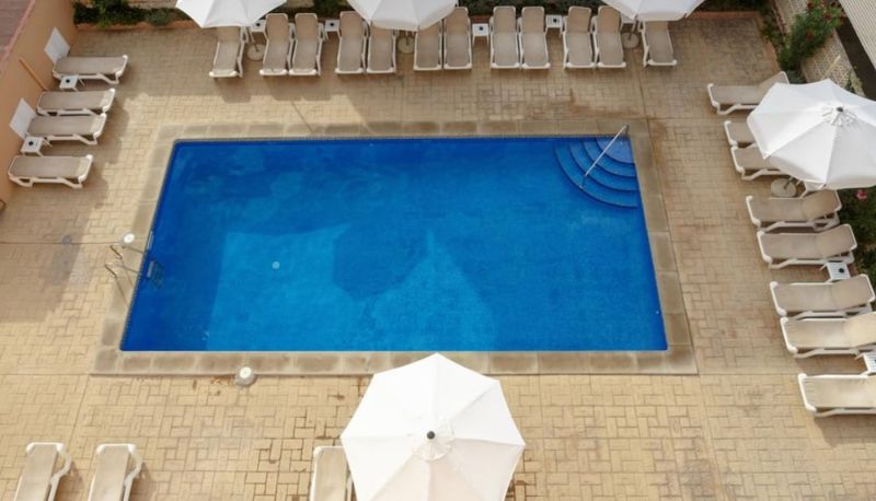 Piscina - Hotel Golf Beach