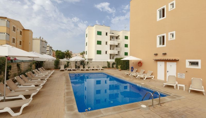 Piscina - Hotel Golf Beach