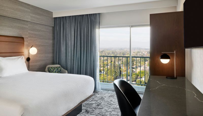 Pokój - Courtyard by Marriott Los Angeles Sherman Oaks
