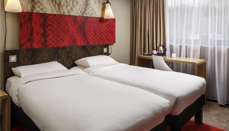 Zimmer - ibis Coventry Centre