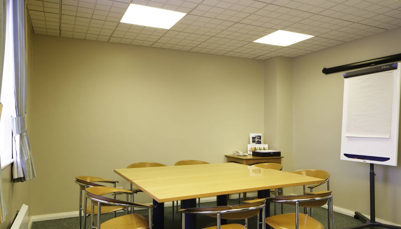 Sala de conferencias - Garner Hotel CHESTERFIELD NORTH by IHG