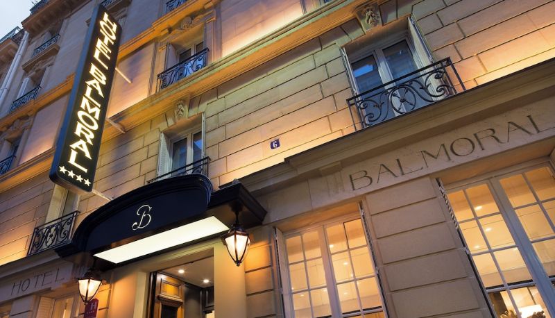 インフォメーションセンター - Balmoral Champs Elysées