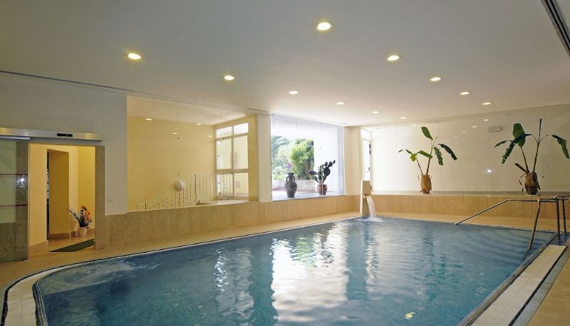 Piscina - Hotel Villa Angela