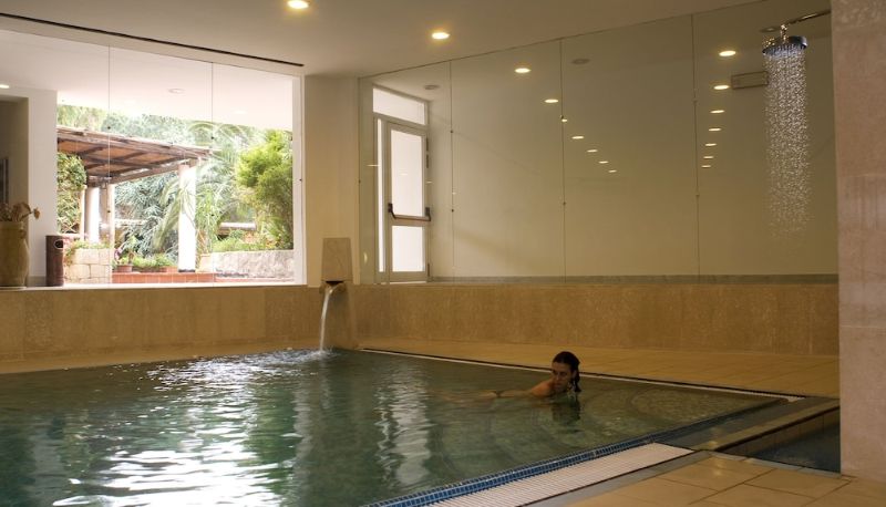 Piscina - Hotel Villa Angela