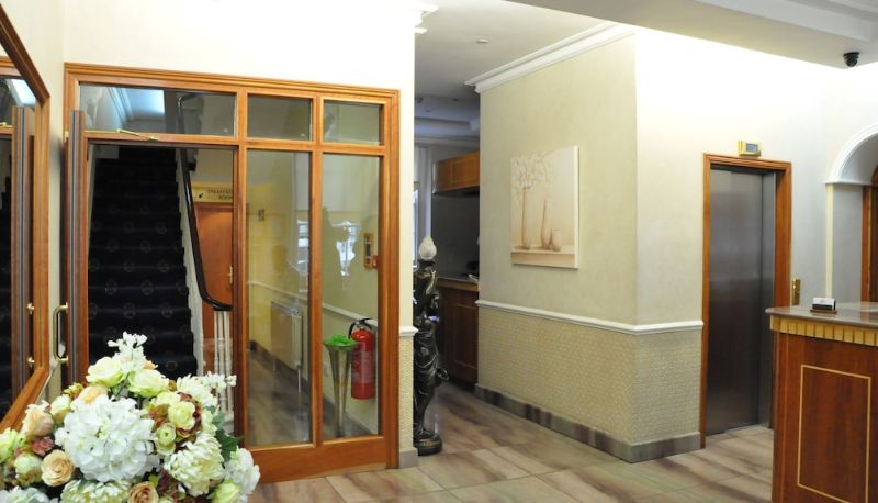 Salón - Olympic House Hotel