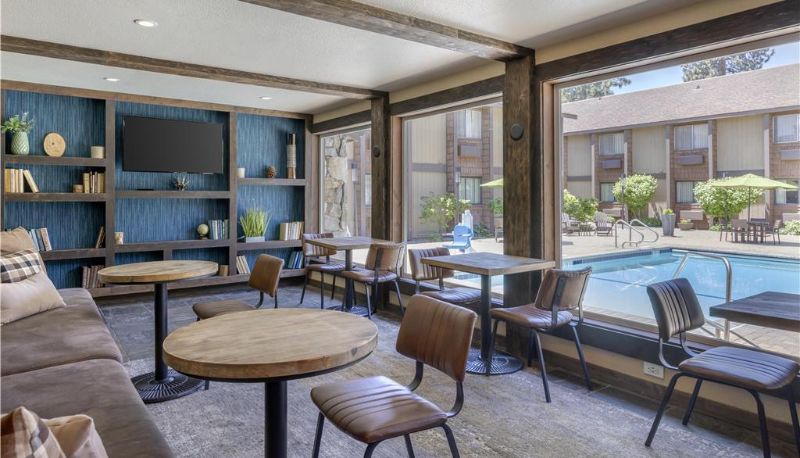 Vista interior - Best Western Plus Truckee-Tahoe Hotel