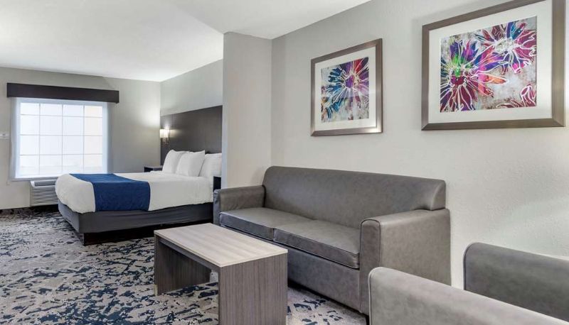 Room - Best Western Allatoona Inn & Suites