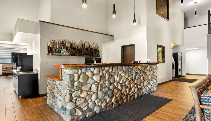 Salón - Best Western Sawtooth Inn & Suites