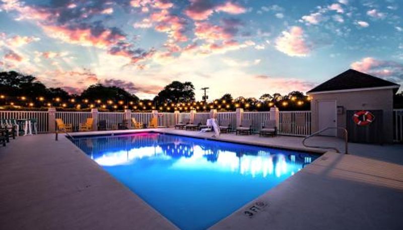 プール - Swansboro The Windstar Hotel - Emerald Isle