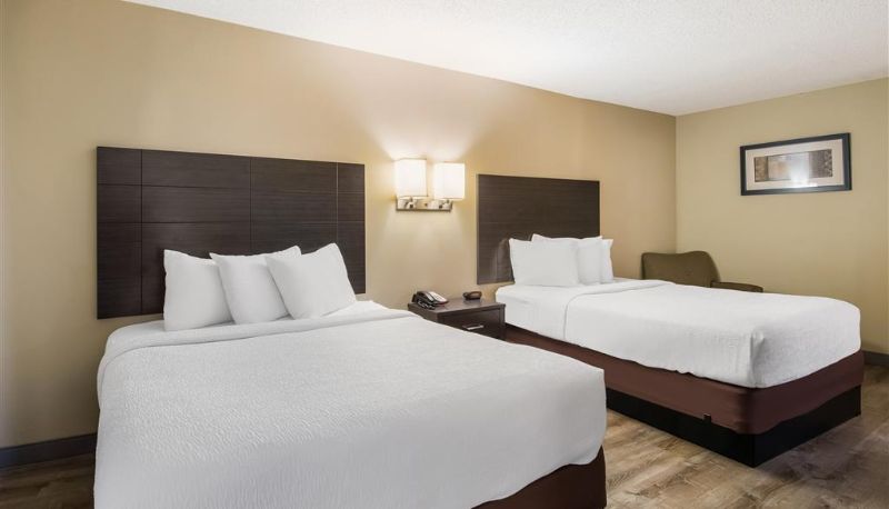 Room - SureStay Plus by Best Western Jackson