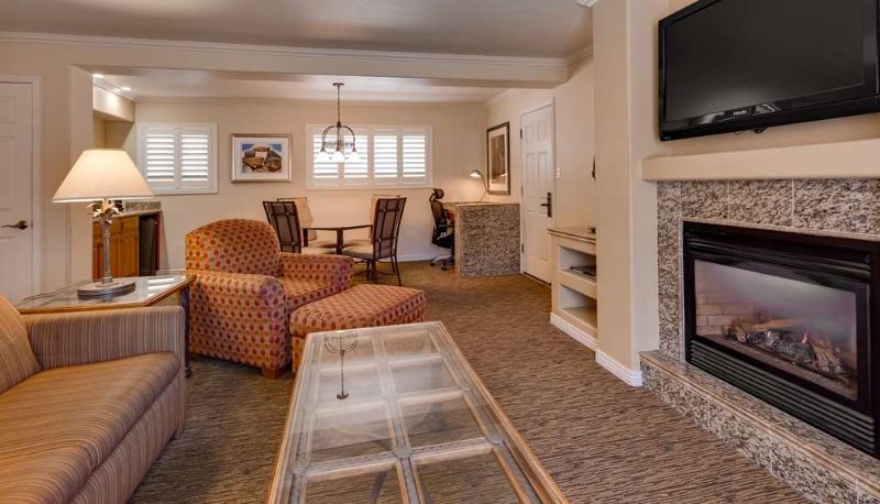 Suite - Best Western Plus Arroyo Roble Hotel & Creekside Villas