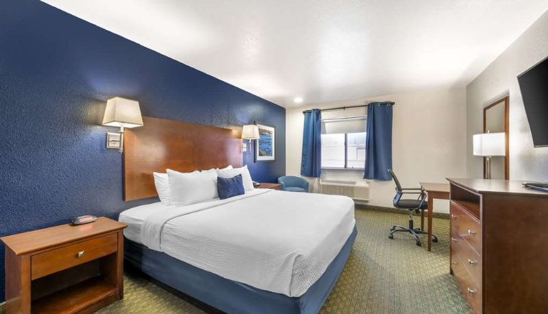 Camera - Best Western Parker Inn
