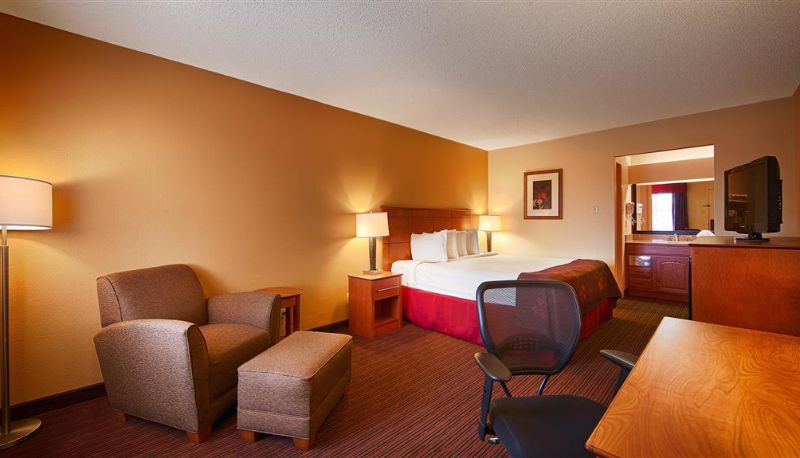 Zimmer - Best Western Inn