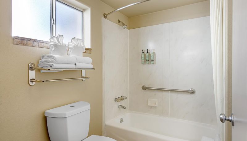 Room - Best Western Frontier Motel