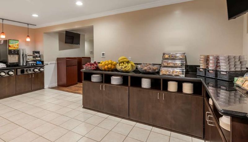 Restaurant - Best Western Plus South Bay Hotel
