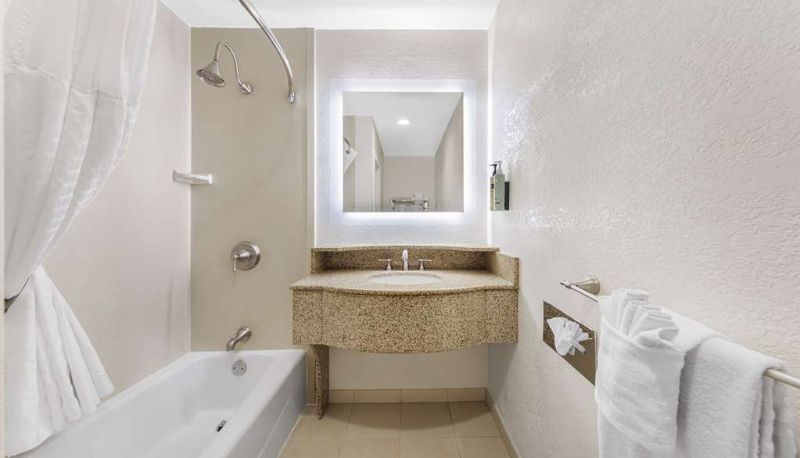 Chambre - Best Western Plus Ontario Airport & Convention Center