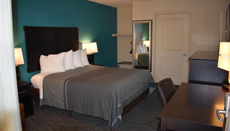 Camera - Best Western Apricot Inn
