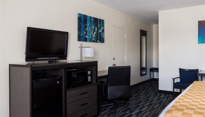 Room - Best Western Alamosa Inn