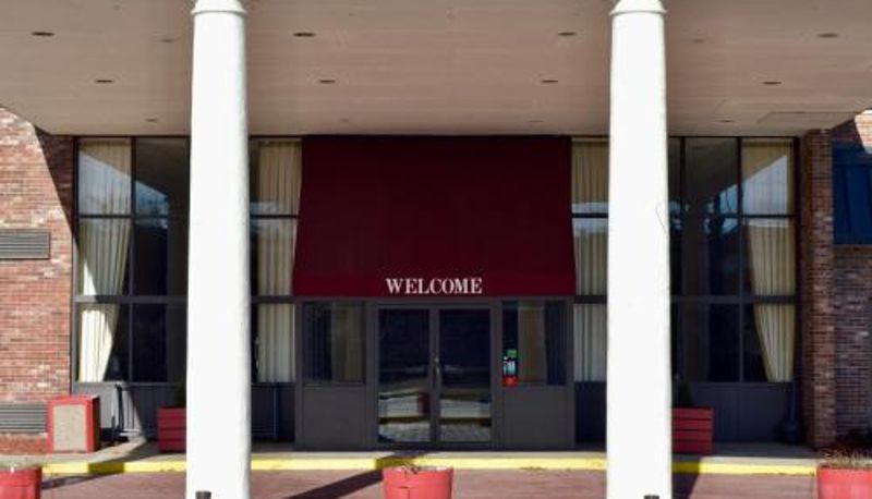 Bilgi - Mystic River Hotel & Suites