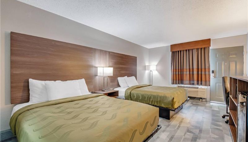 Zimmer - Quality Inn Dalton East