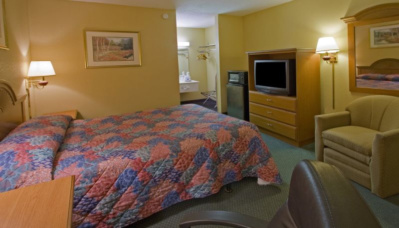 Zimmer - Americas Best Value Inn Grenada