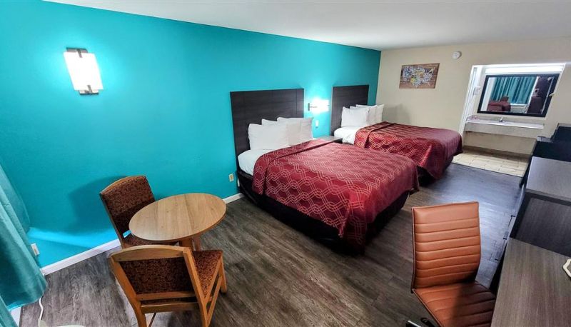Camera - Econo Lodge Kosciusko