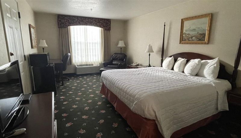 Camera - SureStay by Best Western Eureka