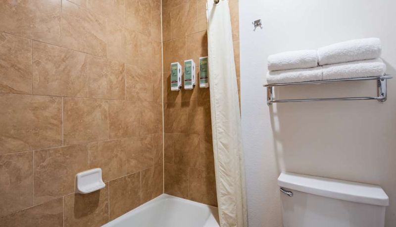 Camera - Best Western Discovery Inn