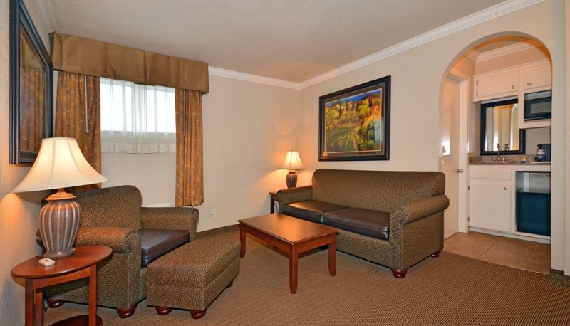Suite - Baymont by Wyndham McAlester Hwy 69
