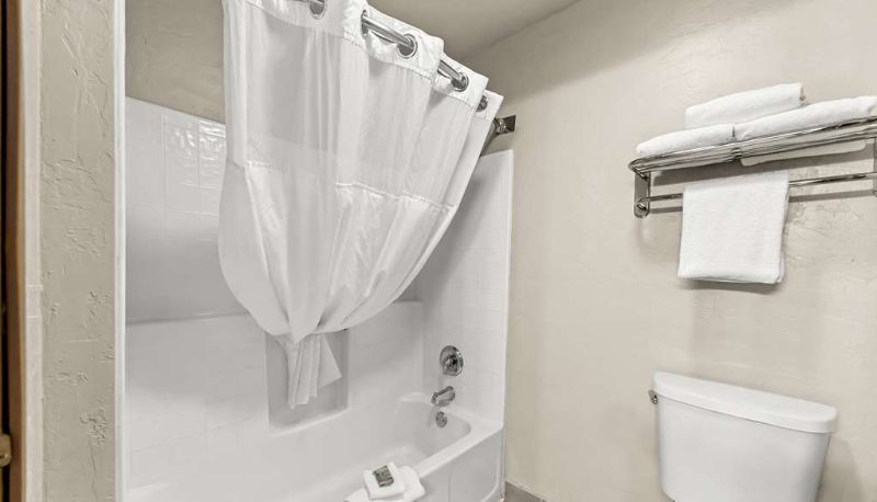 Zimmer - Best Western Inn at the Rogue