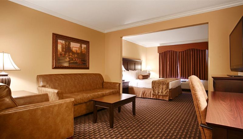 Habitación - Best Western Plus Southpark Inn & Suites
