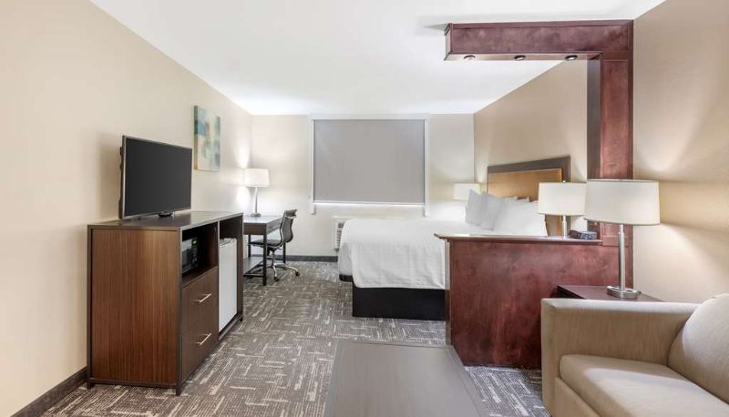 Suite - Best Western Post Inn