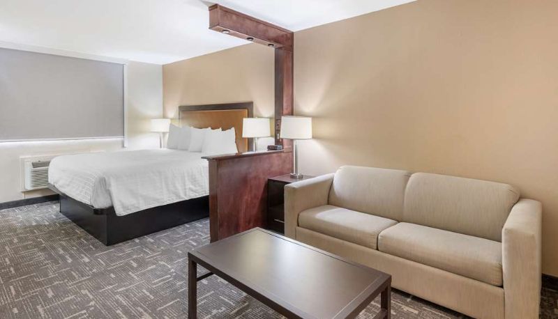 Suite - Best Western Post Inn