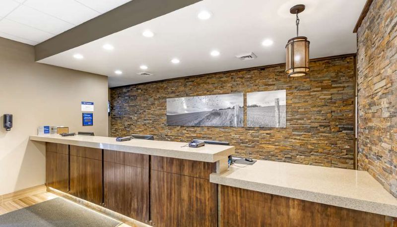 Lobby - Best Western CottonTree Inn