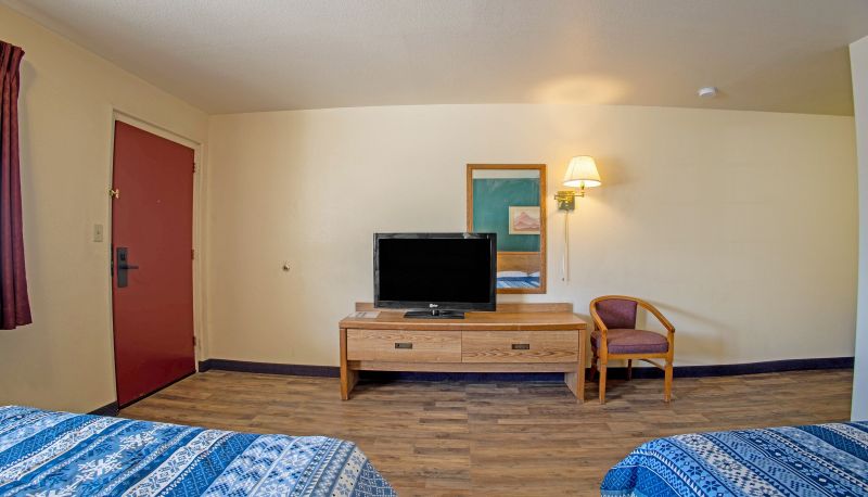 Camera - Holiday Motel Lordsburg I-10