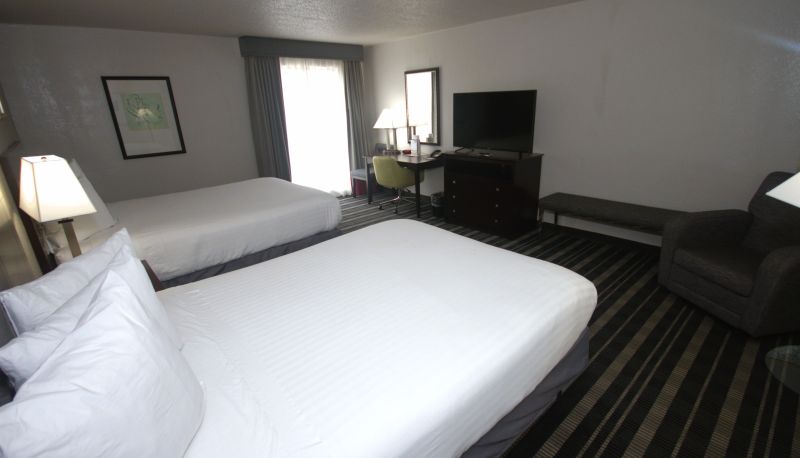 Room - Atrium Hotel and Suites