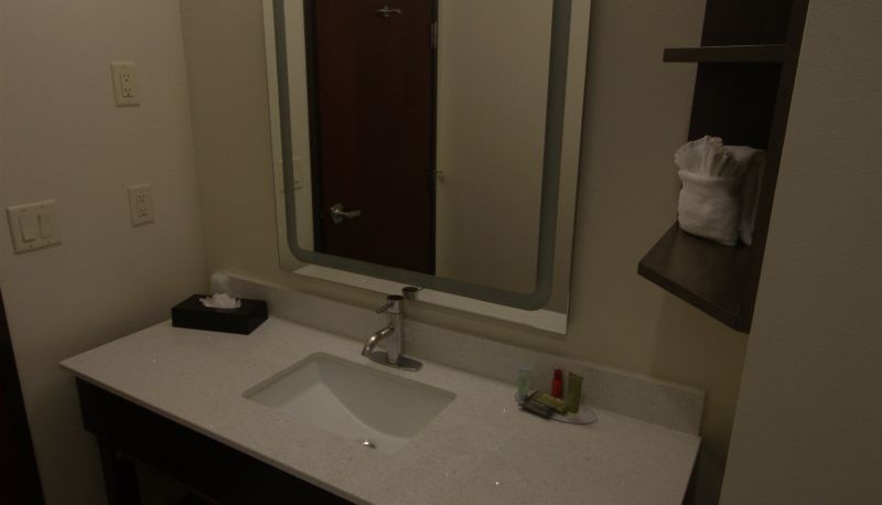Room - Atrium Hotel and Suites