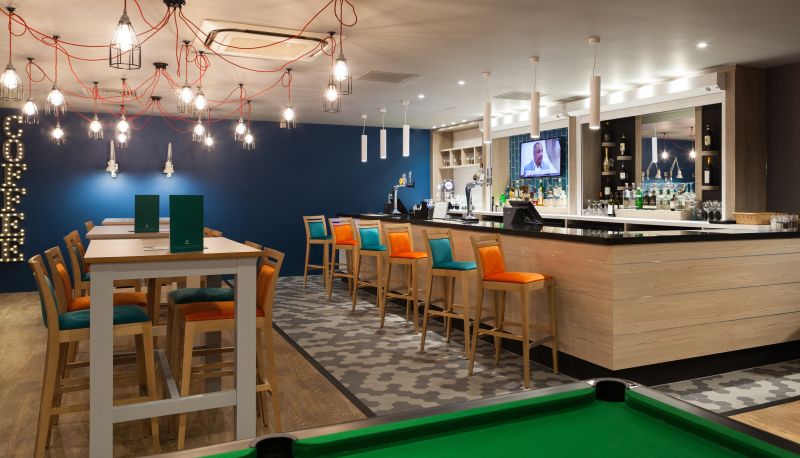 Bar - Holiday Inn RUNCORN by IHG