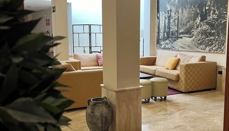 Info - Hotel Carlos V Málaga
