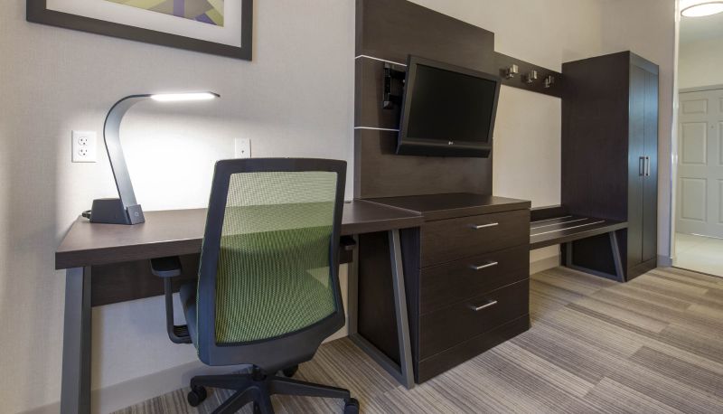 客室 - Holiday Inn Express & Suites CHICAGO WEST - ST CHARLES by IHG