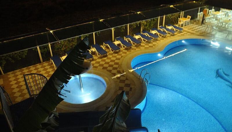 Piscine - Yavuzhan Hotel